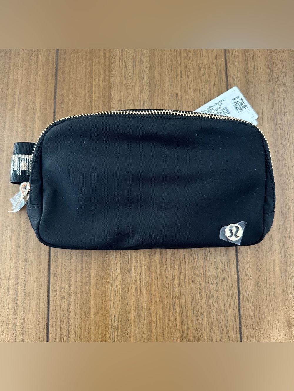 Lululemon 🖤 Black Gold White Opal Wordmark Everywhere Belt Fanny Bag 1L NEW - Picture 2 of 13